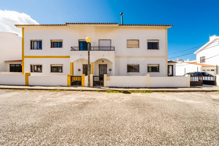 Moradia T3 para Arrendamento em Ferrel Foto 5