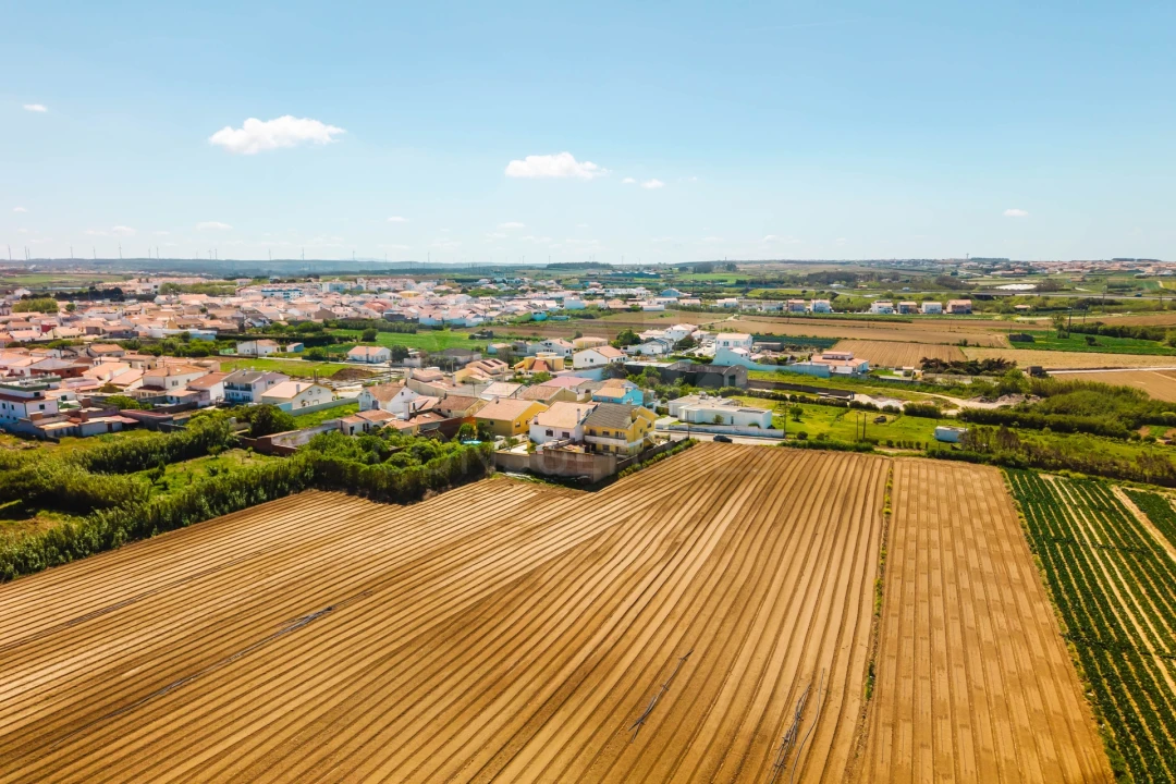 Terreno para Venda em Atouguia da Baleia Foto 12