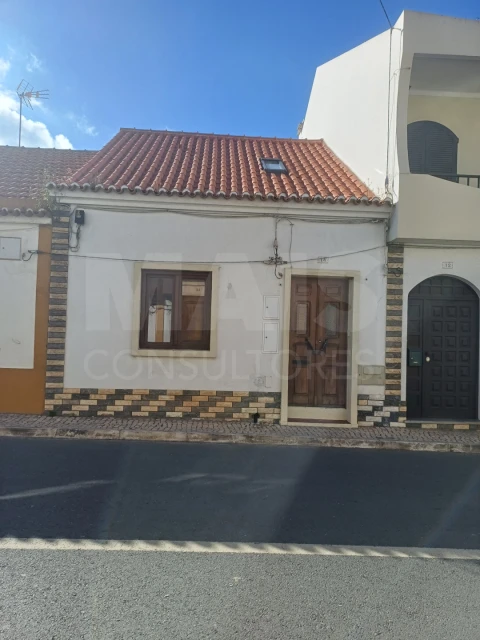 Moradia T3 para Arrendamento em Cercal