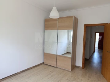 Apartamento T2 para Venda em Carnide
