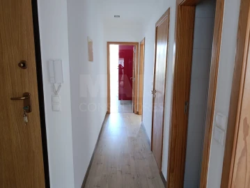 Apartamento T2 para Venda em Carnide