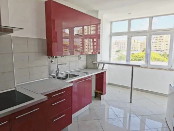 Apartamento T2 para Venda em Carnide