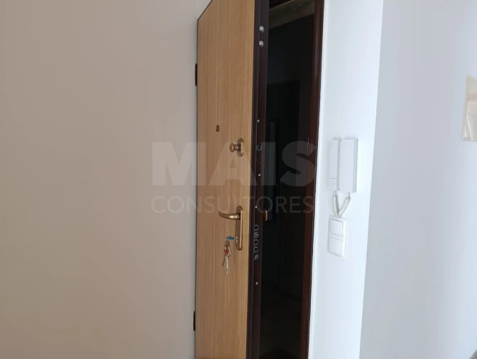Apartamento T2 para Venda em Carnide Foto 10