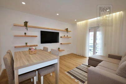 Apartamento T2 para Arrendamento em Ponta Delgada (São José)