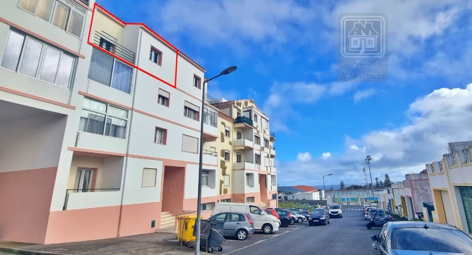 Apartamento T2 para Arrendamento em Ponta Delgada (São José) Foto 33