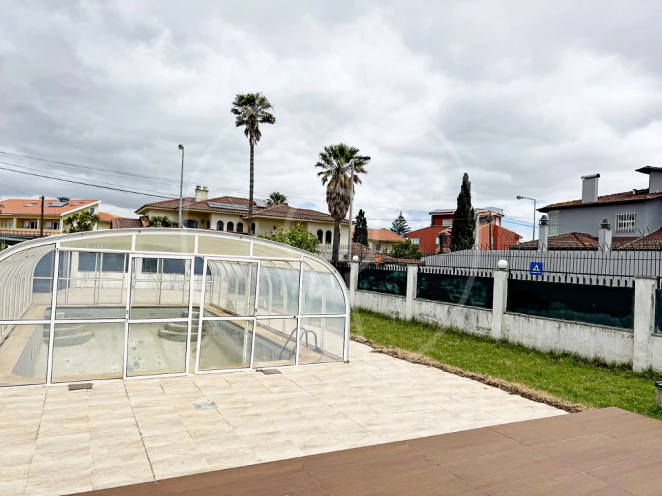 Moradia T4 para Venda em Carcavelos e Parede Foto 6