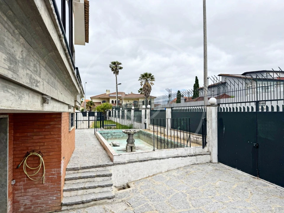 Moradia T4 para Venda em Carcavelos e Parede Foto 7