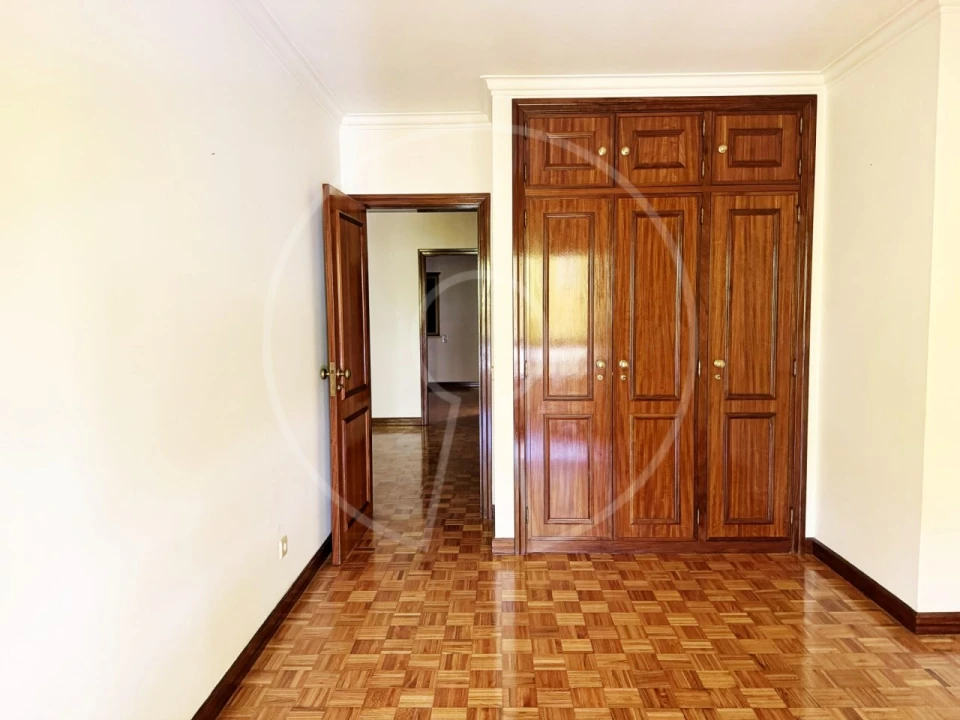 Moradia T4 para Venda em Carcavelos e Parede Foto 17