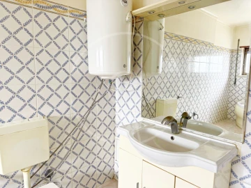 Moradia T4 para Venda em Carcavelos e Parede