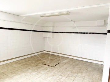 Moradia T4 para Venda em Carcavelos e Parede