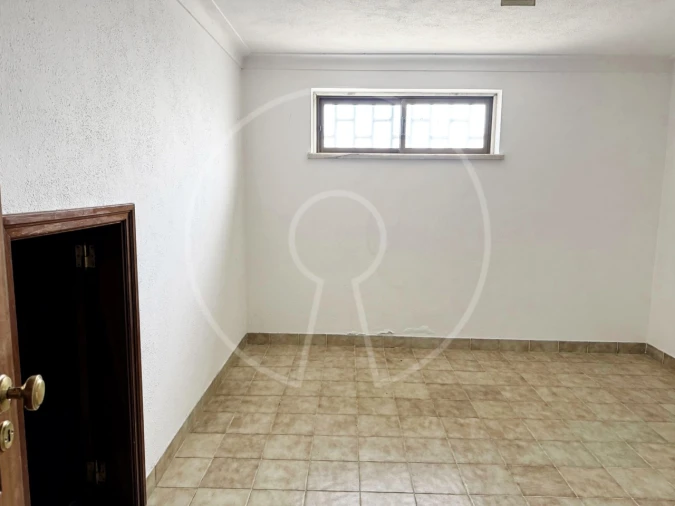 Moradia T4 para Venda em Carcavelos e Parede Foto 29