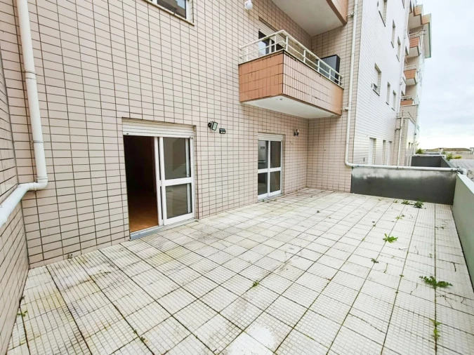 Apartamento T3 para Venda em O. Azeméis, Riba-Ul, Ul, Macinhata Seixa, Madail Foto 17