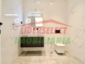 Apartamento T3 para Venda em Lourinhã e Atalaia