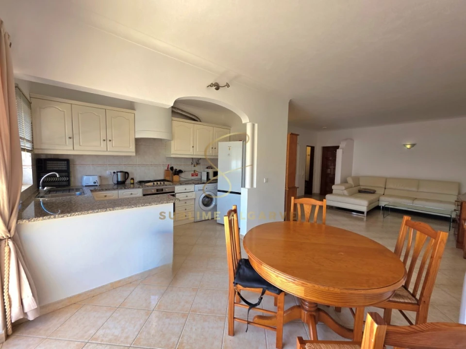 Apartamento T1 para Arrendamento em Lagos (São Sebastião e Santa Maria) Foto 11