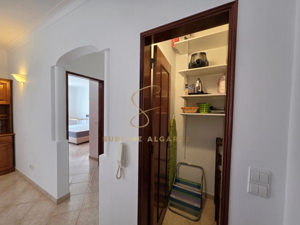 Apartamento T1 para Arrendamento em Lagos (São Sebastião e Santa Maria) Foto 17