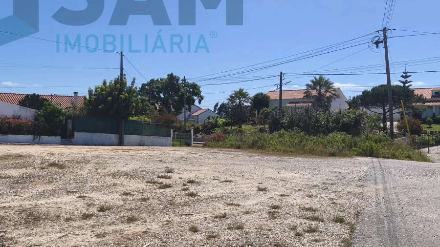 Terreno para Venda em Cadaval e Pêro Moniz
