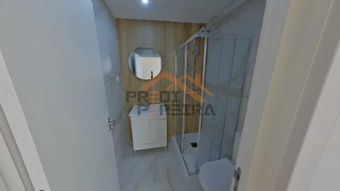 Apartamento T2 para Venda em Águas Livres