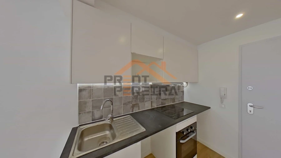Apartamento T2 para Venda em Águas Livres Foto 9
