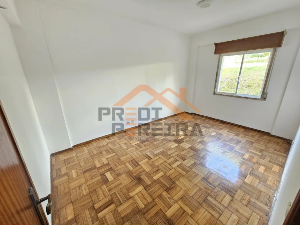 Apartamento T2 para Venda em Póvoa de Santa Iria e Forte da Casa Foto 11