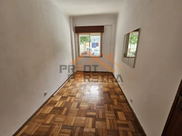 Apartamento T2 para Venda em Póvoa de Santa Iria e Forte da Casa