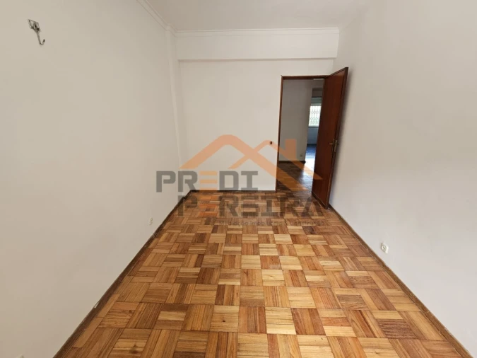 Apartamento T2 para Venda em Póvoa de Santa Iria e Forte da Casa Foto 19