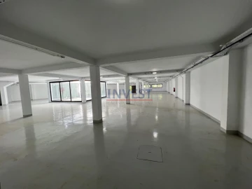 Escritório para Arrendamento em Paranhos