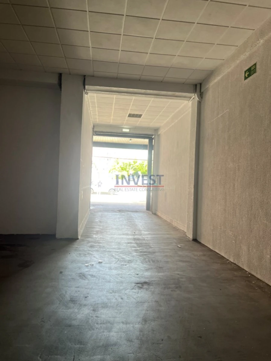 Armazém para Arrendamento em Paranhos Foto 10