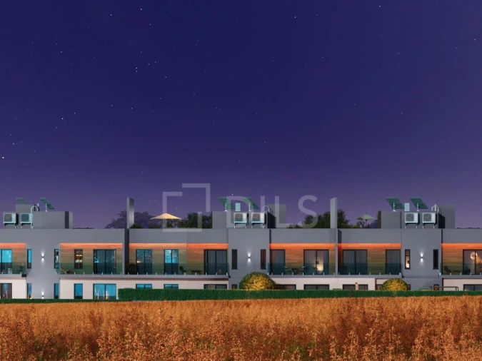 Apartamento T4 para Venda em Montenegro Foto 11