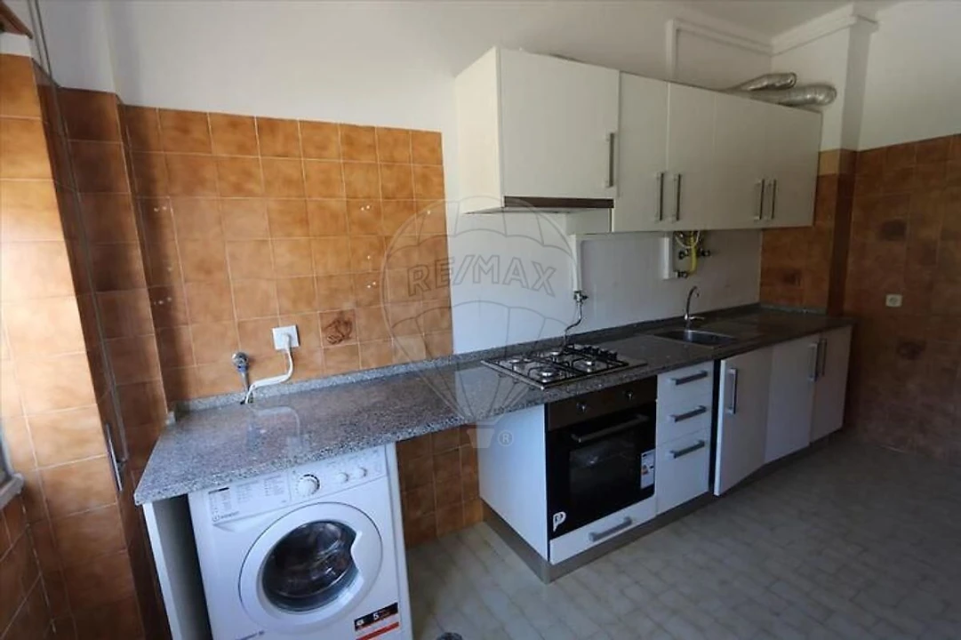 Apartamento T3 para Venda em Baixa da Banheira e Vale da Amoreira Foto 7