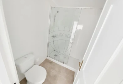 Apartamento T3 para Arrendamento em Queluz e Belas