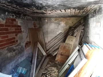 Armazém para Venda em Ota