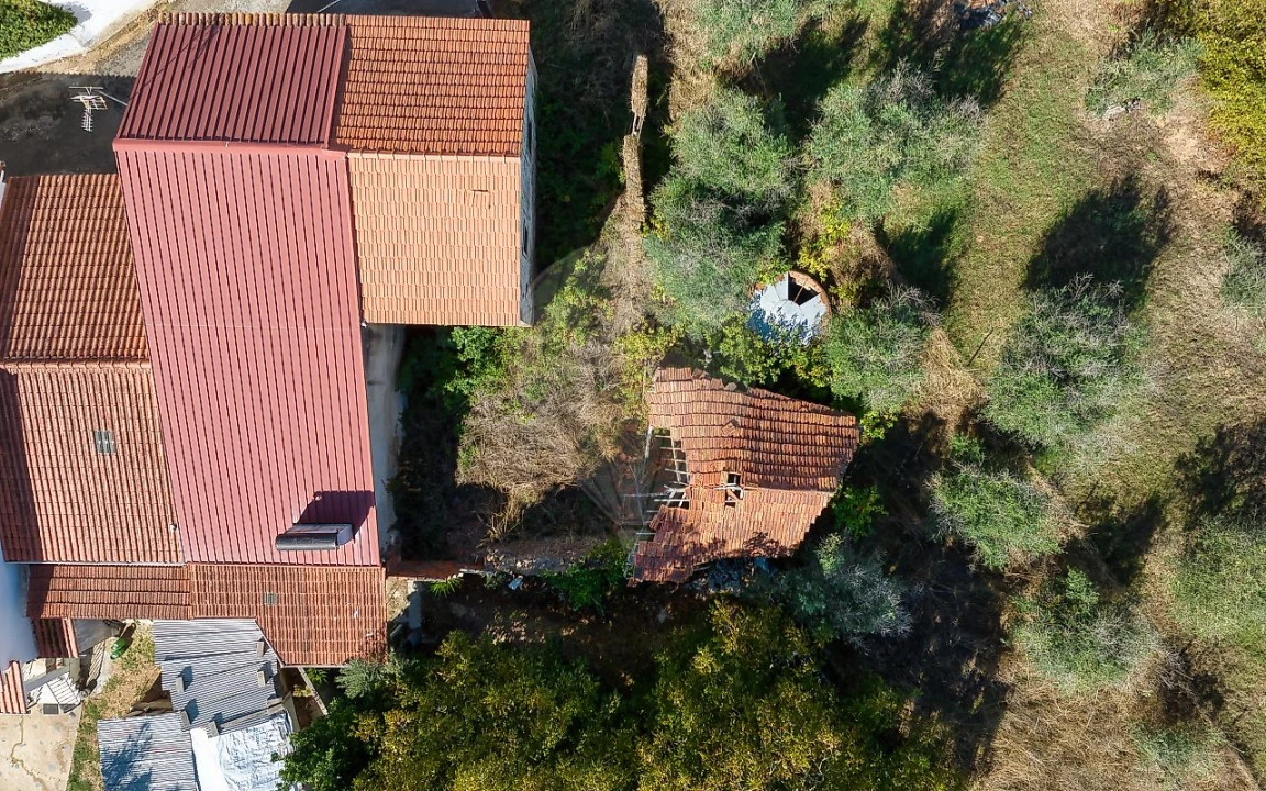 Moradia T2 para Venda em Beco Foto 23