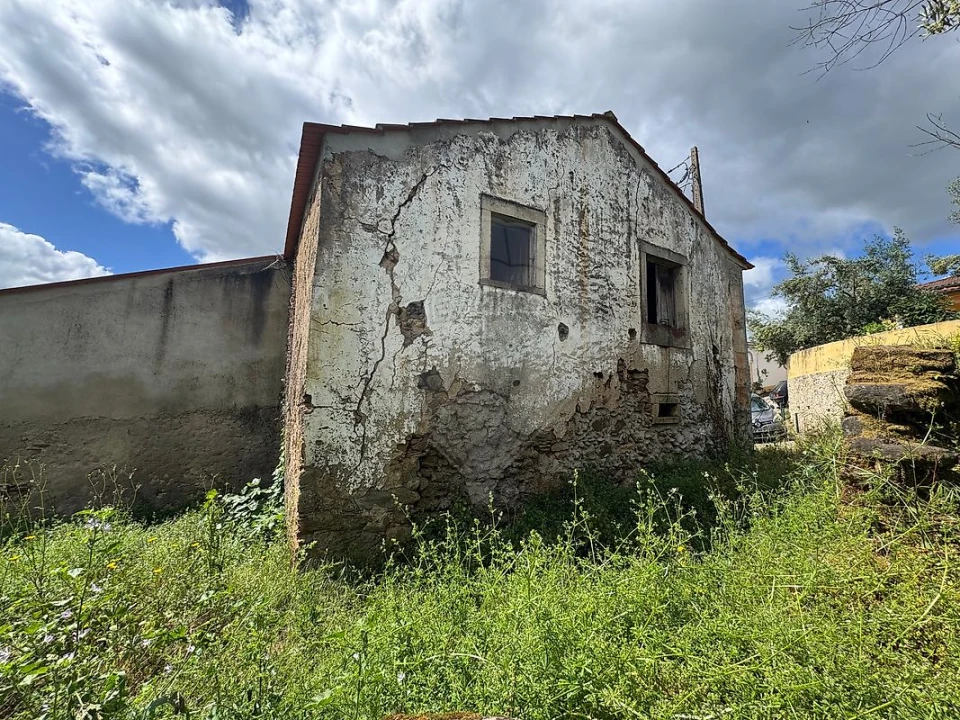 Moradia T3 para Venda em Beco Foto 7
