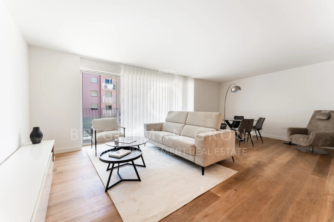 Apartamento T3 para Venda em Moscavide e Portela Foto 15