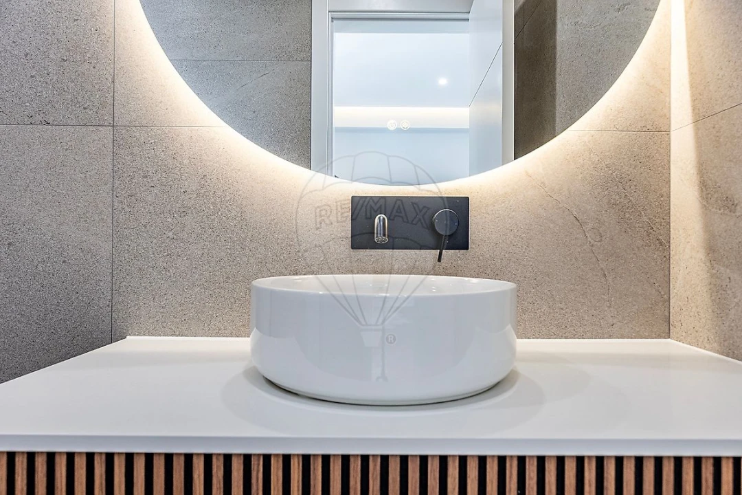 Apartamento T3 para Venda em Alfragide Foto 23