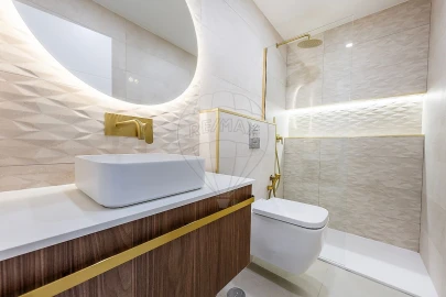 Apartamento T3 para Venda em Alfragide