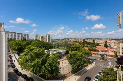 Apartamento T3 para Venda em Alfragide