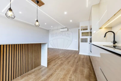Apartamento T3 para Venda em Alfragide