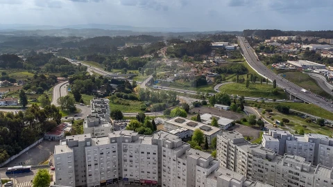 Loja para Venda em Vilar de Andorinho