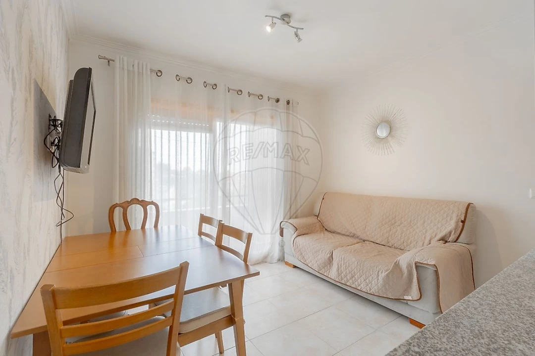 Apartamento T1 para Venda em Mafamude e Vilar do Paraíso Foto 11