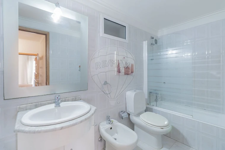 Apartamento T1 para Venda em Mafamude e Vilar do Paraíso Foto 19