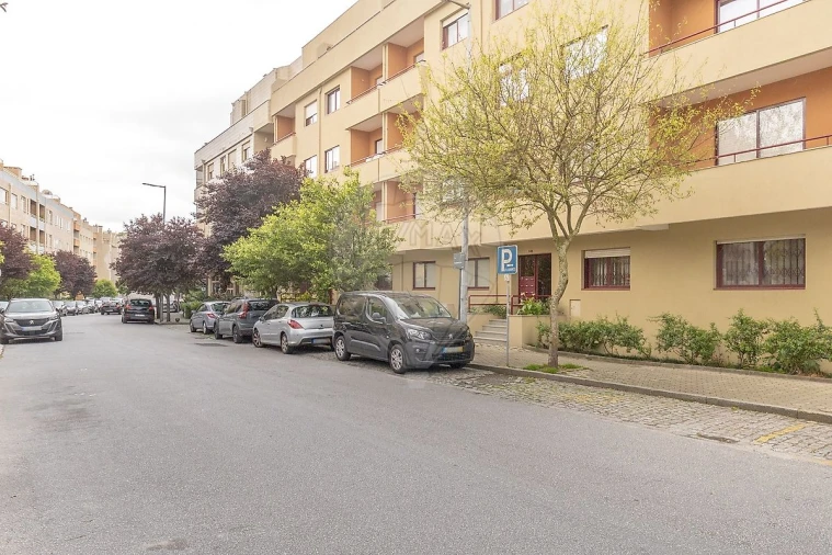 Apartamento T1 para Venda em Mafamude e Vilar do Paraíso Foto 20