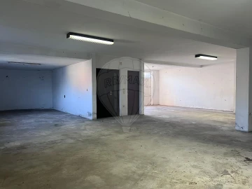 Moradia T3 para Venda em São João de Ver