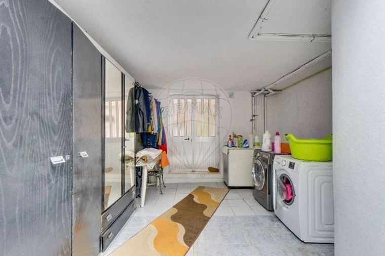 Moradia T5 para Venda em São Miguel do Souto e Mosteirô Foto 18