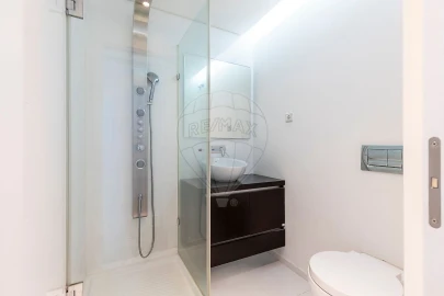 Apartamento T3 para Venda em Ramada e Caneças
