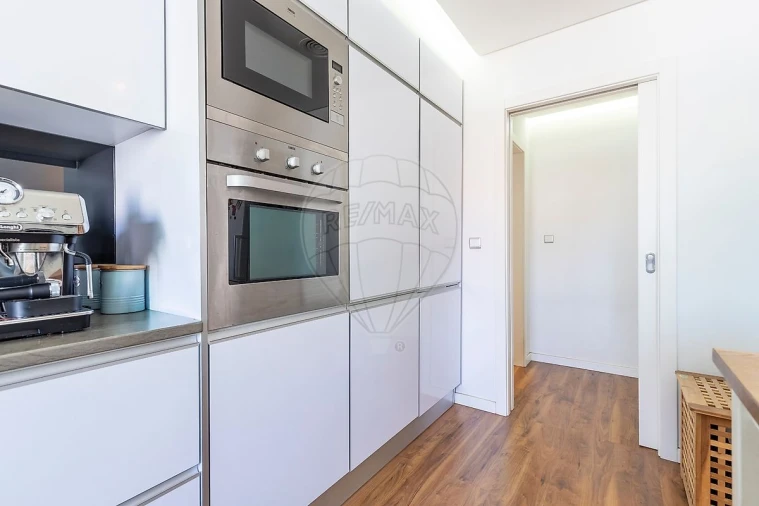 Apartamento T3 para Venda em Ramada e Caneças Foto 28