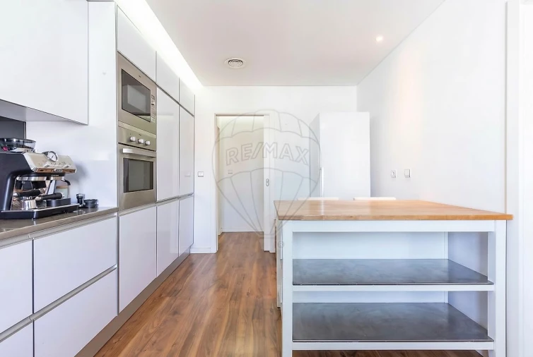 Apartamento T3 para Venda em Ramada e Caneças Foto 31