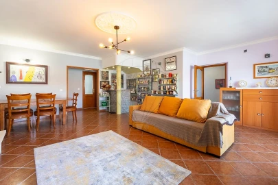 Moradia T3 para Venda em Santa Barbara