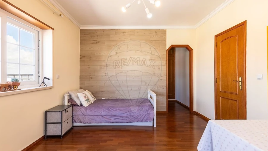 Moradia T3 para Venda em Santa Barbara