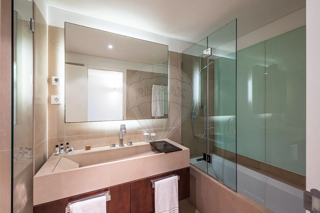 Apartamento T2 para Venda em Carvalhal Foto 3